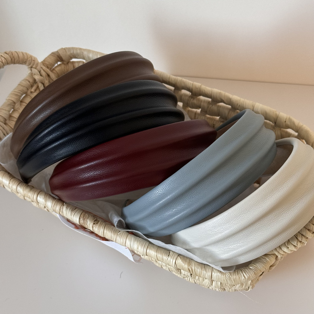 Leatherwork Rings - PU レザーワイドヘッドバンドヘアバンド女性女の子ウェーブソリッドヘアフープヘアバンドベゼルシュシュヘアアクセサリーファッション