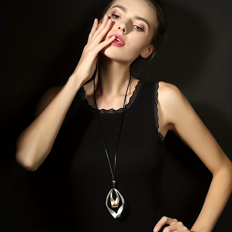 Allyes-2トーンの幾何学的なサークルペンダントネックレ - Leatherwork Rings のレビューと価格