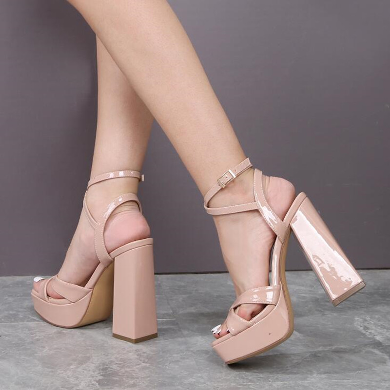 2025年新作 サマーナイトクラブ レディース スクエアトゥ - Leather Work Heels のレビューと価格