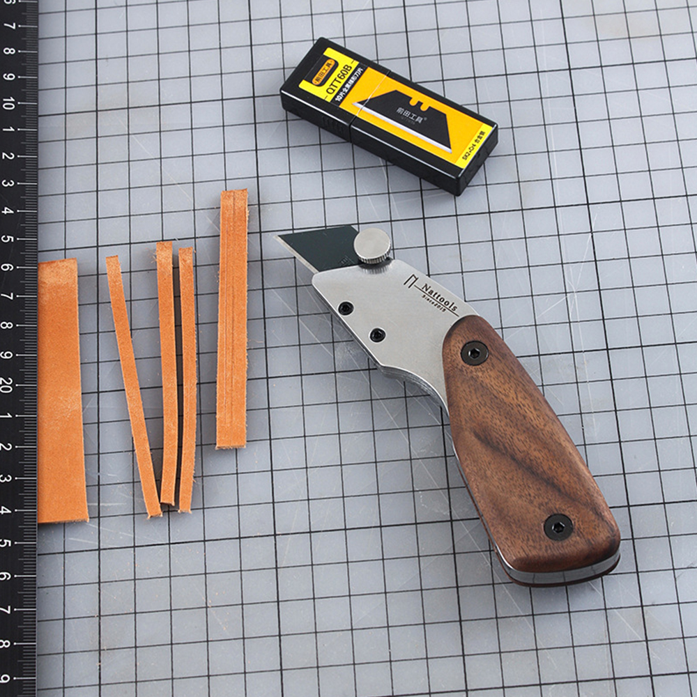 天然木で手作りされたカッティングナイフ,ステンレス鋼,革切断 - Leatherwork Projects のレビューと価格