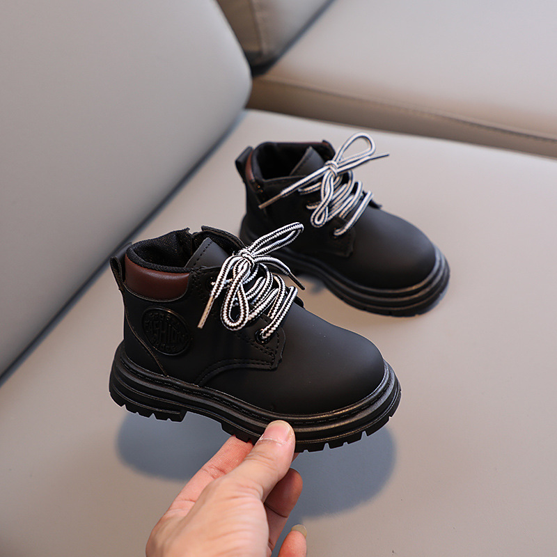 秋冬子供ノンスリップレースアップショートブーツ子供ソフトソー - Leather Work For Kids のレビューと価格