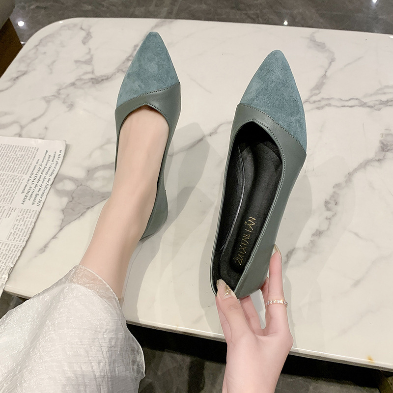 レディース向けフラットブラックレザーシューズ 秋向け万能ロー - Leather Work Heels のレビューと価格