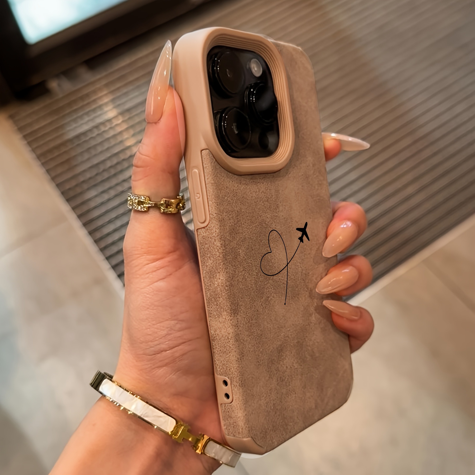 飛行機ルートとハートデザインのフェイクレザー製iPhoneケ - Leather X のレビューと価格