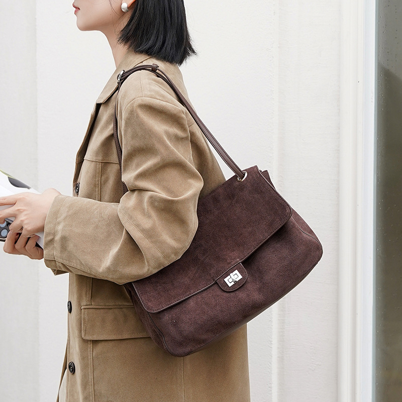 本物のスエードレザー製女性用アンダーアームショルダーバッグ、 - Leather Work Bag Women のレビューと価格